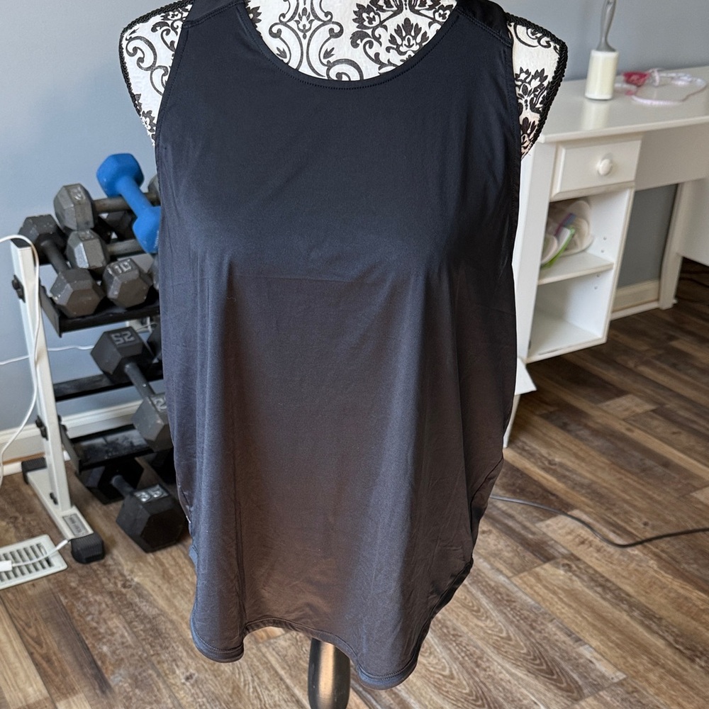 Peloton tank top size XL